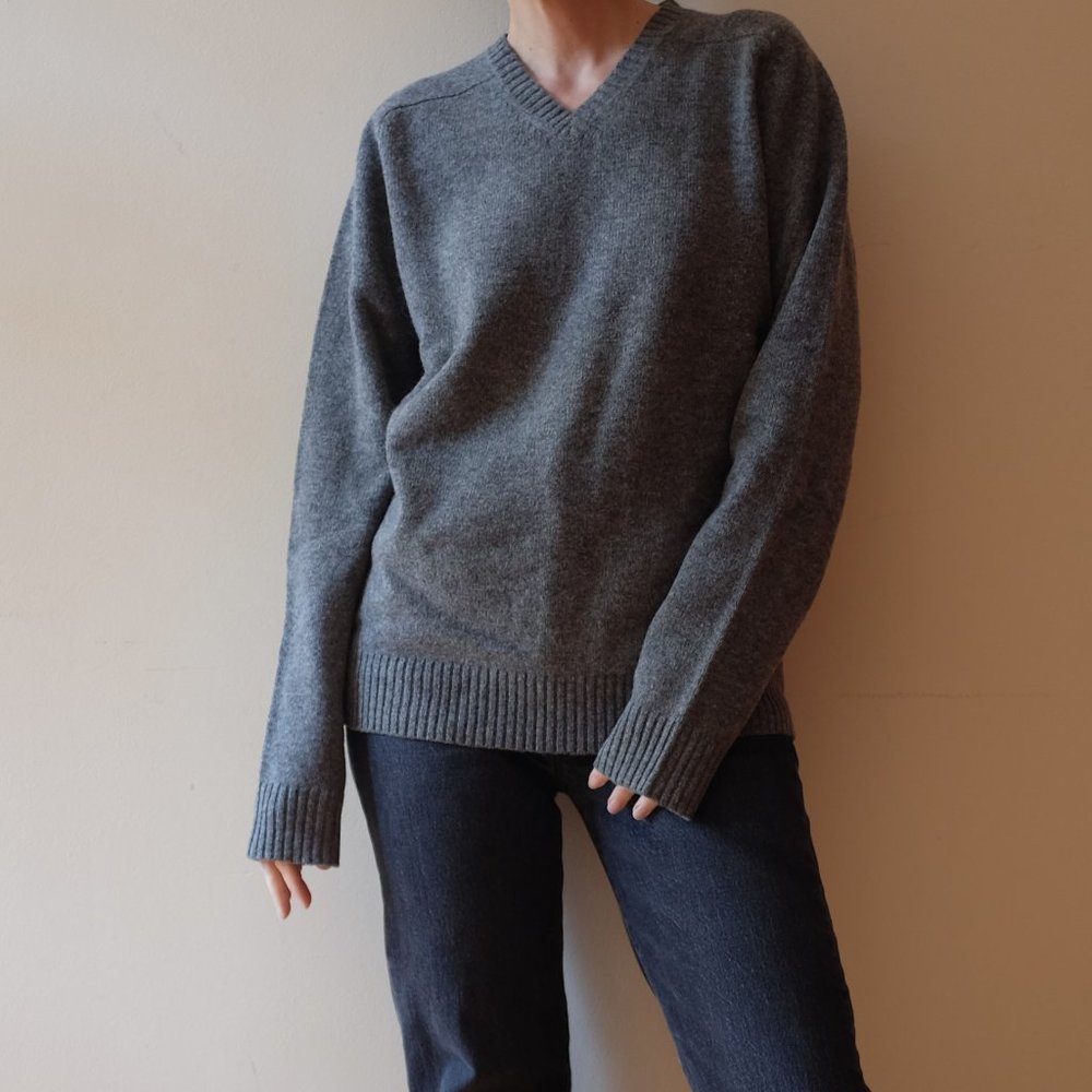 Highness House lambwool sweater